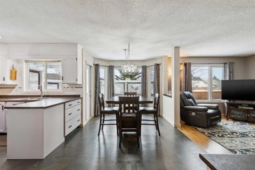 168 Erin Meadow Close Se, Calgary, AB - Indoor