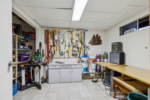 168 Erin Meadow Close Se, Calgary, AB - Indoor Photo Showing Other Room