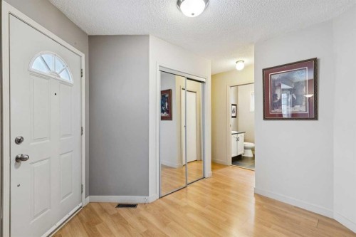 168 Erin Meadow Close Se, Calgary, AB - Indoor Photo Showing Other Room