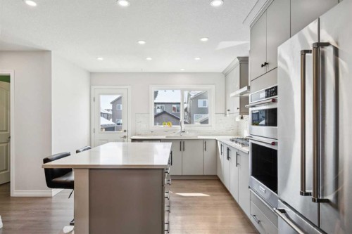 69 Lavender Road Se, Calgary, AB - Indoor Photo Showing Kitchen With Upgraded Kitchen