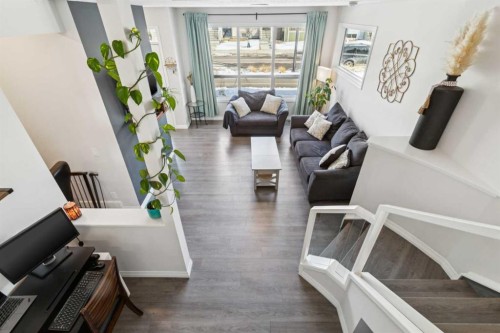 69 Lavender Road Se, Calgary, AB - Indoor Photo Showing Other Room