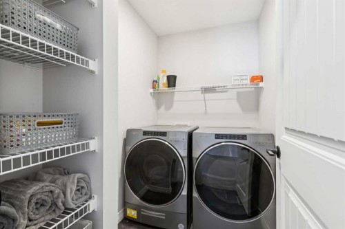 69 Lavender Road Se, Calgary, AB - Indoor Photo Showing Laundry Room