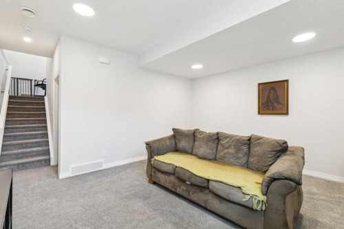 69 Lavender Road Se, Calgary, AB - Indoor