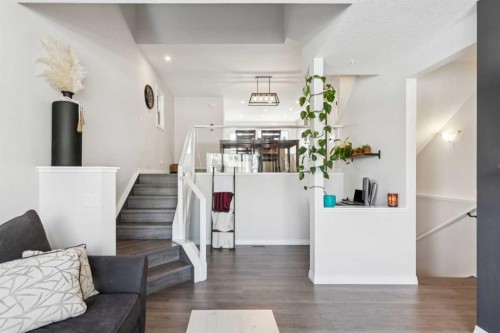 69 Lavender Road Se, Calgary, AB - Indoor