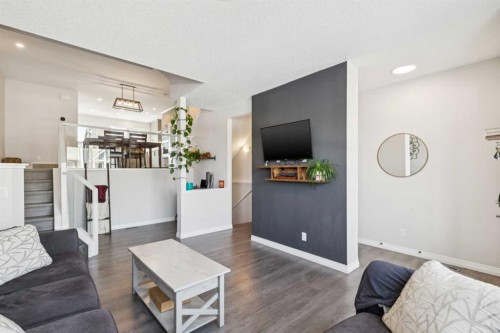 69 Lavender Road Se, Calgary, AB - Indoor Photo Showing Living Room