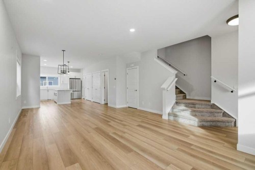 311 Wolf Creek Way Se, Calgary, AB - Indoor