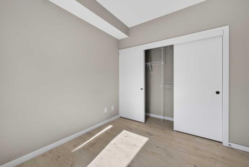 407-122 Mahogany Centre Se, Calgary, AB - Indoor Photo Showing Other Room