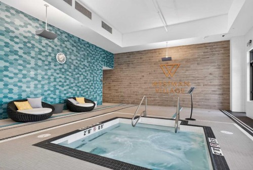 407-122 Mahogany Centre Se, Calgary, AB - Indoor Photo Showing Other Room With In Ground Pool