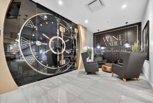 407-122 Mahogany Centre Se, Calgary, AB - Indoor Photo Showing Other Room