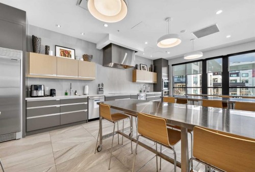 407-122 Mahogany Centre Se, Calgary, AB - Indoor Photo Showing Kitchen With Stainless Steel Kitchen With Upgraded Kitchen