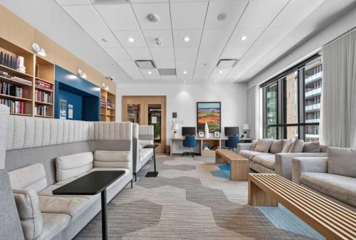 407-122 Mahogany Centre Se, Calgary, AB - Indoor