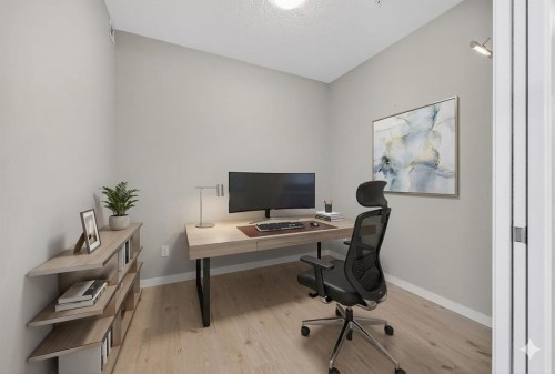 407-122 Mahogany Centre Se, Calgary, AB - Indoor Photo Showing Office