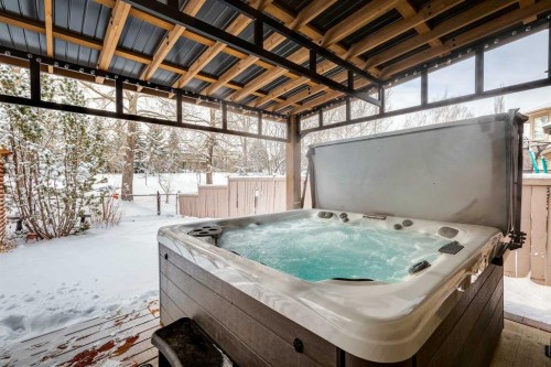 179 Mt Copper Park Se, Calgary, AB - Indoor Photo Showing Other Room