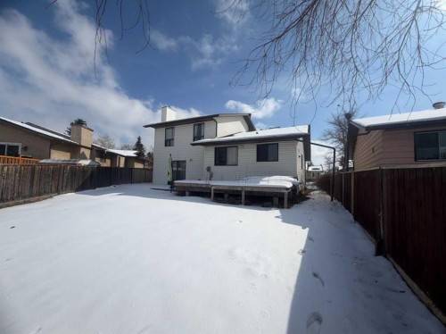 9 Whiteram Hill Ne, Calgary, AB - Outdoor