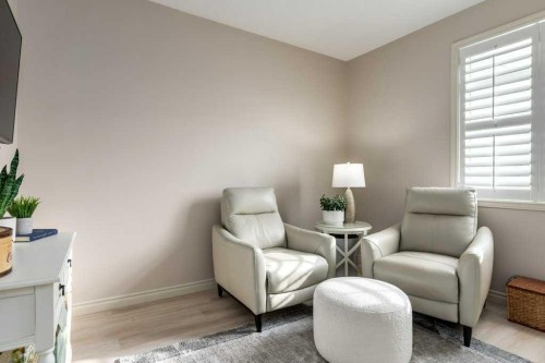 401 Sunvale Crescent Ne, High River, AB - Indoor