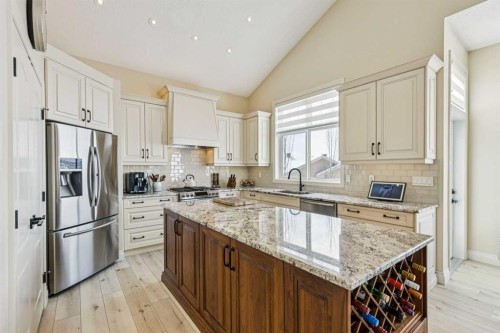 120 Hidden Creek Circle Nw, Calgary, AB - Indoor Photo Showing Kitchen With Upgraded Kitchen