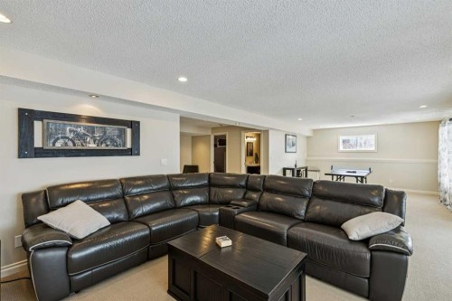 120 Hidden Creek Circle Nw, Calgary, AB - Indoor Photo Showing Living Room