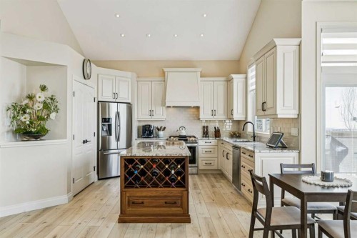 120 Hidden Creek Circle Nw, Calgary, AB - Indoor