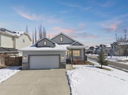 103 Oakmere Green Chestermere, AB T1X 1N4
