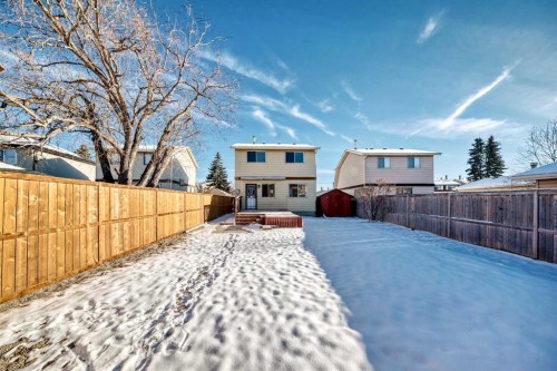 60 Erin Mount Crescent Se, Calgary, AB - Outdoor