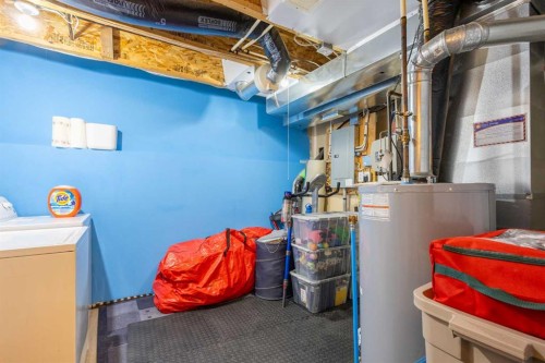 241 Elgin Gardens Se, Calgary, AB - Indoor Photo Showing Basement