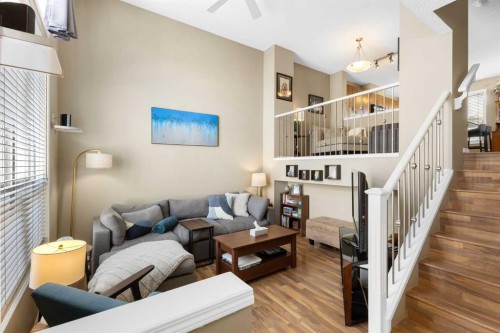 241 Elgin Gardens Se, Calgary, AB - Indoor