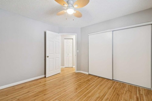 102-21 Dover Point Se, Calgary, AB - Indoor Photo Showing Other Room