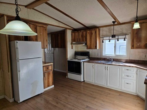 115 Sunset Way Ne, High River, AB 