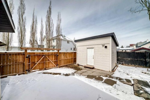 155 Erin Meadow Way Se, Calgary, AB - Outdoor