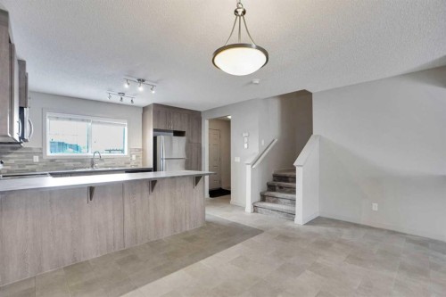 422 Legacy Village Way Se, Calgary, AB - Indoor Photo Showing Kitchen