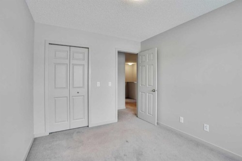422 Legacy Village Way Se, Calgary, AB - Indoor