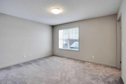 422 Legacy Village Way Se, Calgary, AB - Indoor Photo Showing Other Room