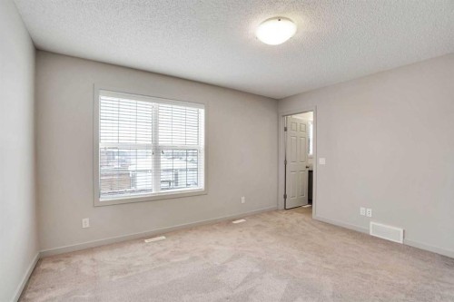 422 Legacy Village Way Se, Calgary, AB - Indoor Photo Showing Other Room