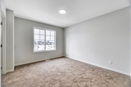 220 Annette Villas Nw, Calgary, AB - Indoor Photo Showing Other Room