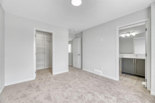 220 Annette Villas Nw, Calgary, AB - Indoor