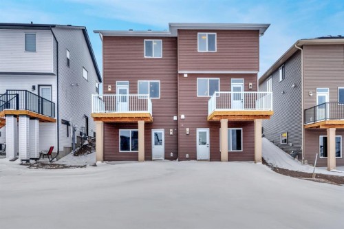 220 Annette Villas Nw, Calgary, AB - Outdoor With Facade