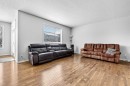 38 Silverado Skies Crescent, Calgary, AB  - Indoor Photo Showing Living Room 