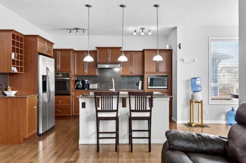 38 Silverado Skies Crescent, Calgary, AB - Indoor Photo Showing Kitchen