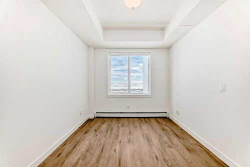 2309-63 Corner Glen Crescent Ne, Calgary, AB - Indoor Photo Showing Other Room