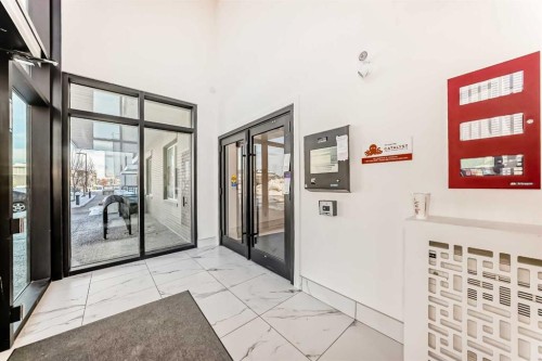 2309-63 Corner Glen Crescent Ne, Calgary, AB -  With Balcony