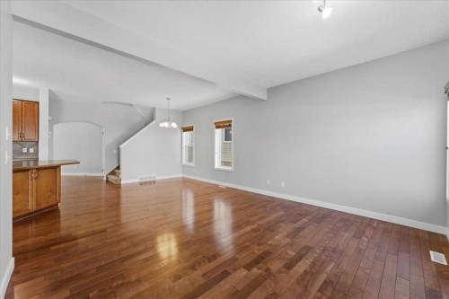 34 Everoak Gardens Sw, Calgary, AB - Indoor Photo Showing Other Room