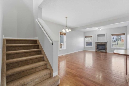 34 Everoak Gardens Sw, Calgary, AB - Indoor With Fireplace