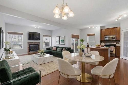 34 Everoak Gardens Sw, Calgary, AB - Indoor