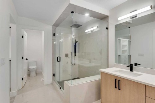 153 Waterford Passage, Chestermere, AB - Indoor Photo Showing Bathroom
