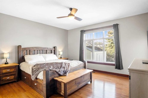 5939 Park Meadows Crescent, Olds, AB - Indoor Photo Showing Bedroom