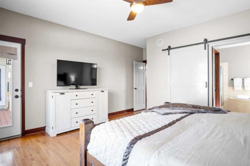 5939 Park Meadows Crescent, Olds, AB - Indoor Photo Showing Bedroom