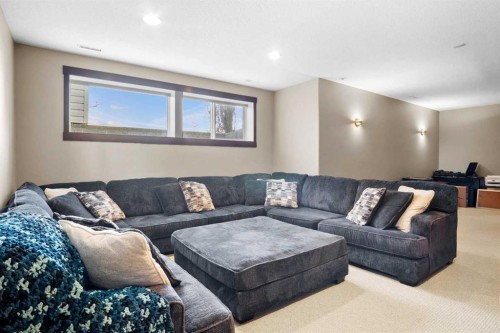 5939 Park Meadows Crescent, Olds, AB - Indoor Photo Showing Living Room