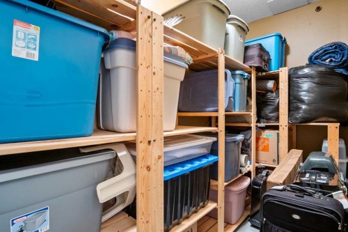 5939 Park Meadows Crescent, Olds, AB - Indoor