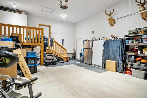 5939 Park Meadows Crescent, Olds, AB - Indoor