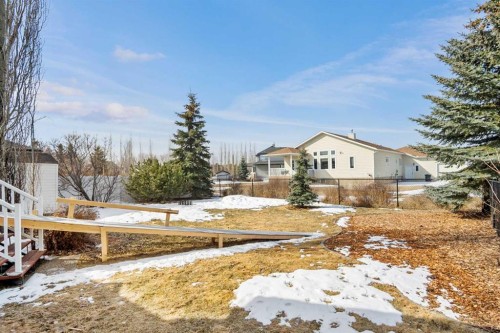 5939 Park Meadows Crescent, Olds, AB - Outdoor